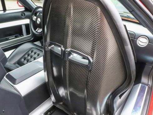 Used 2006 Ford GT RWD image 41