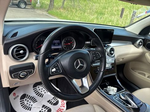 Used 2016 Mercedes-Benz GLC 300 4MATIC image 12