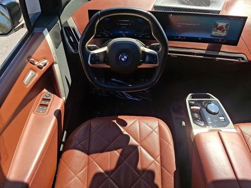 Used 2023 BMW iX xDrive50 w/ Sport Package image 13