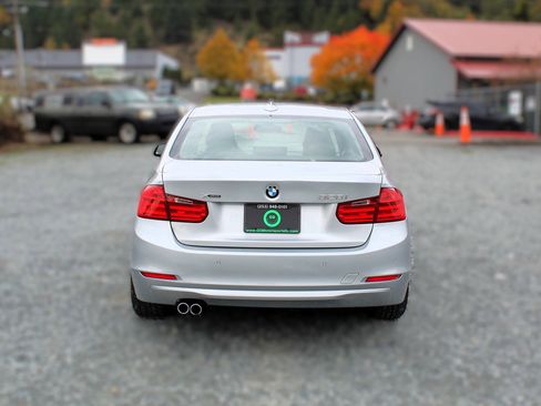 Used 2014 BMW 328i xDrive XI SULEV image 6