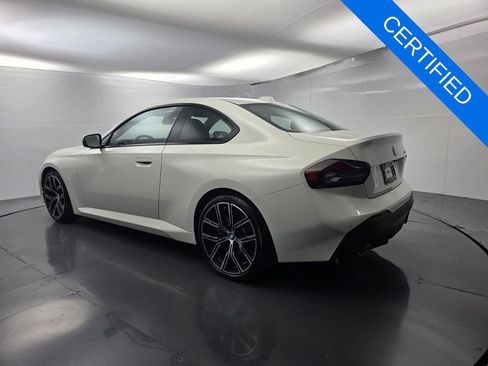 Certified 2024 BMW 230i Coupe w/ Convenience Package RWD image 6
