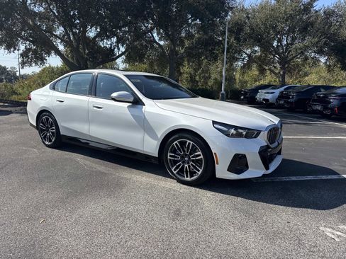 New 2026 BMW 530i w/ M Sport Package image 2