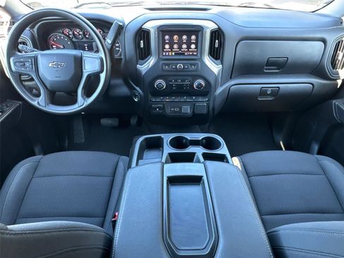 Used 2024 Chevrolet Silverado 1500 Custom Trail Boss w/ Dark Appearance Package image 21