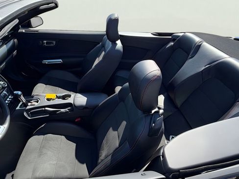 Used 2019 Ford Mustang GT Premium w/ Equipment Group 401A image 69