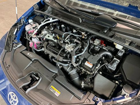 New 2026 Toyota Prius XLE FWD image 14
