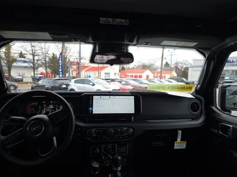 New 2026 Jeep Wrangler Unlimited Rubicon w/ Safety Group image 3