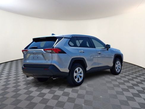 Used 2023 Toyota RAV4 LE AWD/4WD image 6