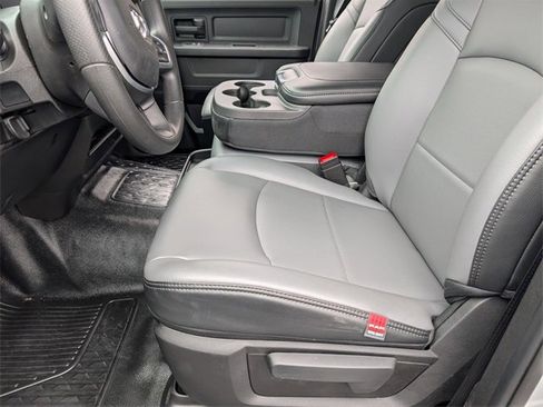 New 2026 RAM 5500 Tradesman w/ Chrome Appearance Group image 11