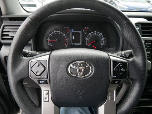 Certified 2024 Toyota 4Runner SR5 image 18