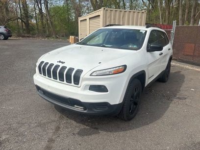 Used 2016 Jeep Cherokee Sport w/ Cold Weather Group