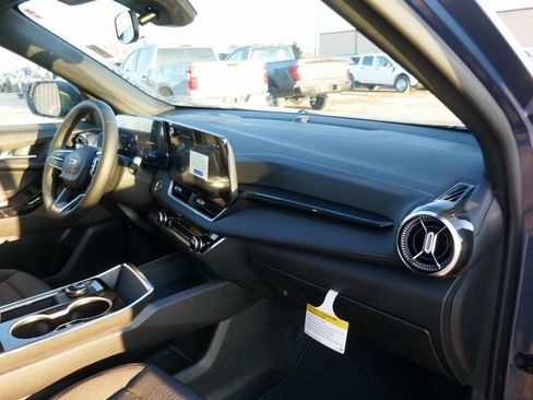 New 2026 Chevrolet Equinox LT w/ Midnight Edition image 9