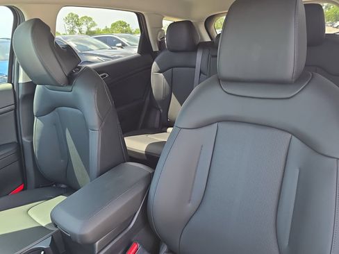 New 2026 Kia Sportage EX AWD/4WD image 22