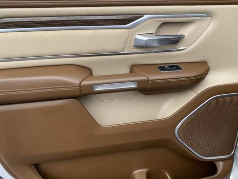 Used 2020 RAM 1500 Laramie image 18