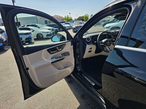 Used 2026 Mercedes-Benz GLC 300 4MATIC image 20