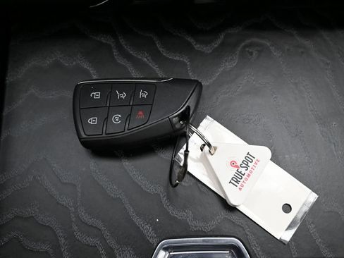 Used 2024 GMC Yukon Denali AWD/4WD image 23