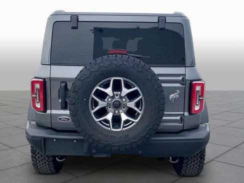 Used 2025 Ford Bronco Badlands AWD/4WD image 4