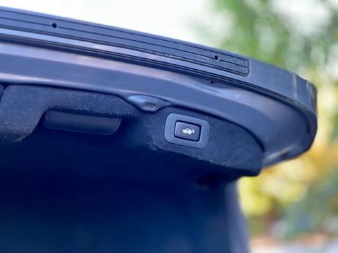 Used 2014 Lexus LS 600h L image 57