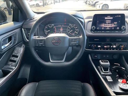 Certified 2025 Nissan Rogue SV w/ Rock Creek Premium Package image 5