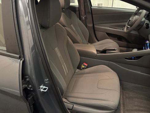Certified 2026 Hyundai Elantra Sport FWD image 21