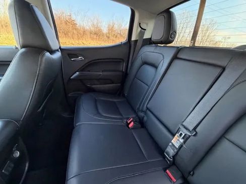 Used 2018 GMC Canyon SLT w/ Trailering Package AWD/4WD image 16
