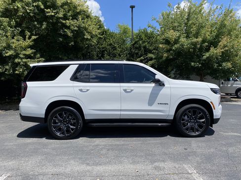 Used 2026 Chevrolet Tahoe RST w/ Comfort Package AWD/4WD image 10