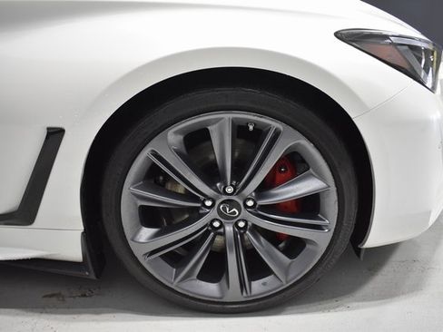 Used 2022 INFINITI Q60 Red Sport 400 w/ Proactive Package image 10