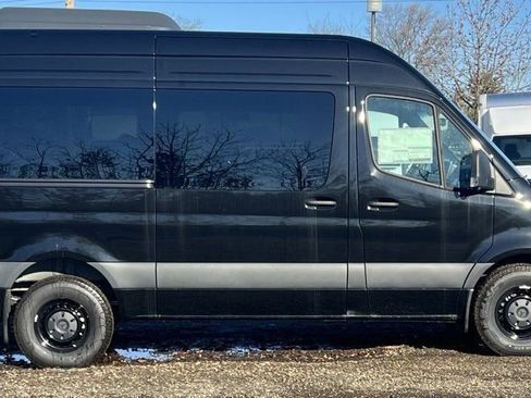 New 2025 Mercedes-Benz Sprinter 2500 image 3