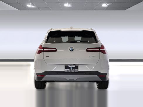 New 2026 BMW X3 xDrive30 w/ Premium Package AWD/4WD image 9