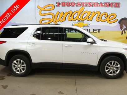 Used 2021 Chevrolet Traverse LT