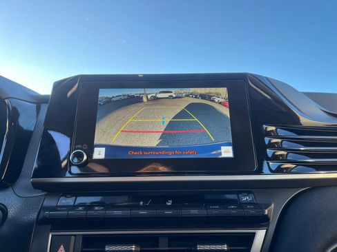 Used 2025 Toyota Camry LE image 23