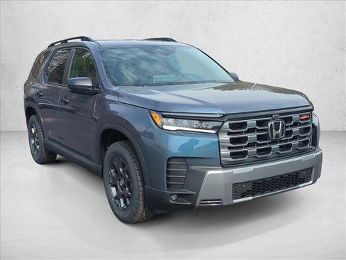 New 2026 Honda Pilot TrailSport image 7
