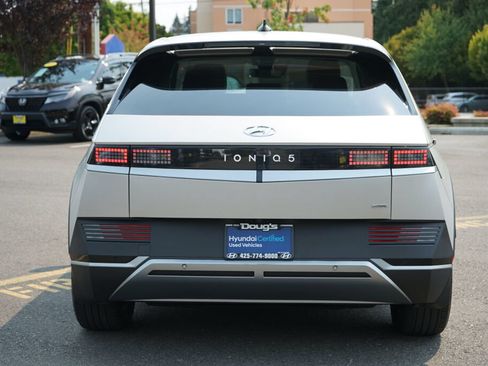 Certified 2023 Hyundai Ioniq 5 SEL AWD/4WD image 6