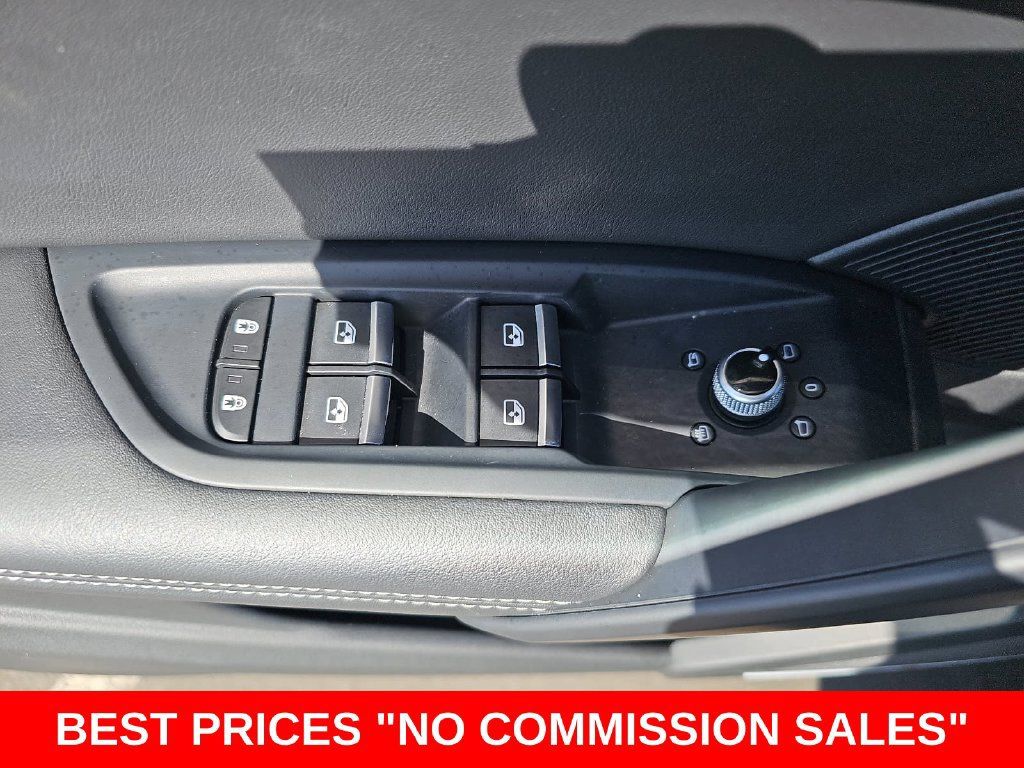 Used 2023 Audi Q5 2.0T Premium Plus w/ Premium Plus Package AWD/4WD image 29