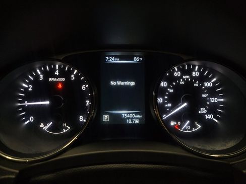 Used 2015 Nissan Rogue S AWD/4WD image 23