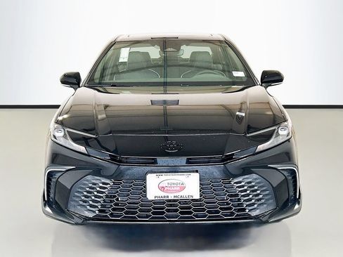 New 2026 Toyota Camry SE FWD image 2