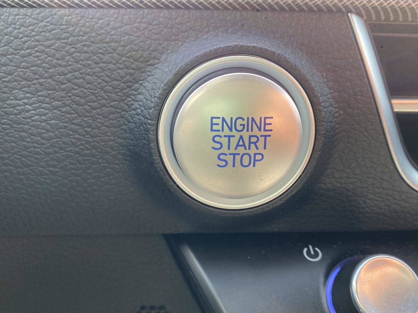 Used 2025 Hyundai Sonata SEL FWD image 20