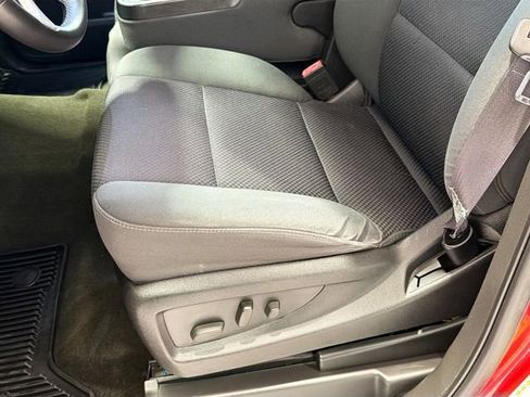 Certified 2014 GMC Sierra 1500 SLE w/ SLE Value Package image 17