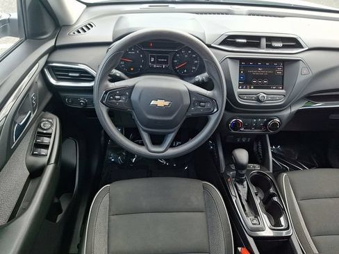Certified 2021 Chevrolet TrailBlazer LT w/ Driver Confidence Package AWD/4WD image 11