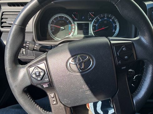 Used 2014 Toyota 4Runner Trail image 20