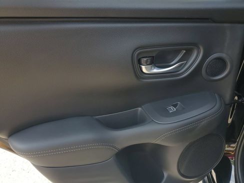 Certified 2025 Acura ADX FWD image 14