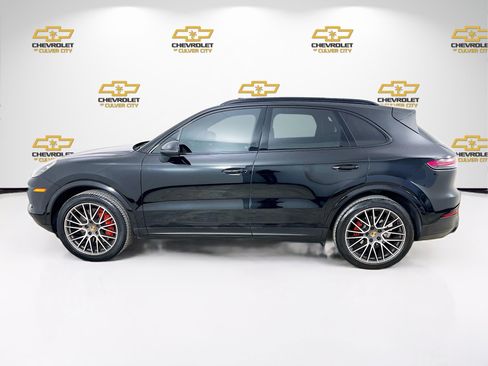 Used 2023 Porsche Cayenne Platinum Edition AWD/4WD image 5