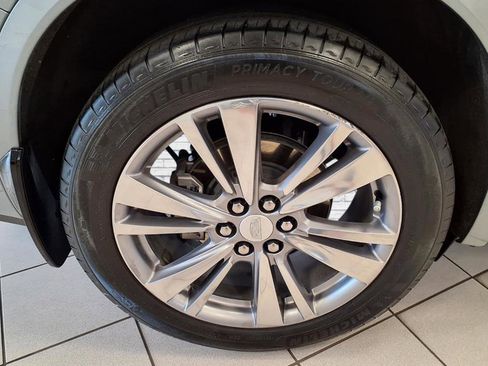 Certified 2023 Cadillac XT6 Premium Luxury w/ Technology Package image 8