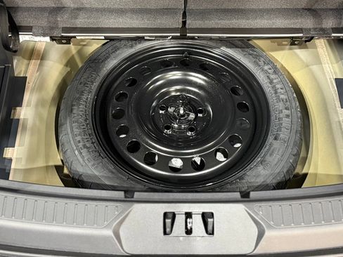 New 2026 Ford Explorer Active AWD/4WD image 35