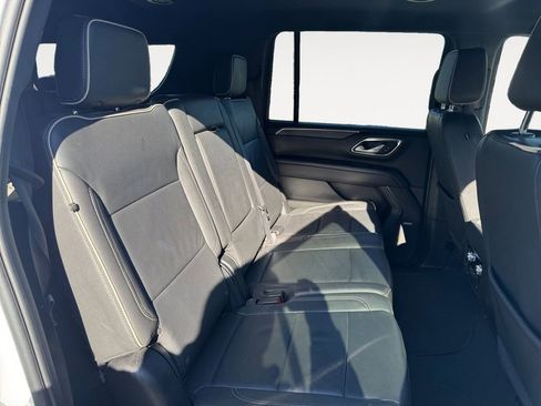 Used 2024 GMC Yukon XL SLT image 29