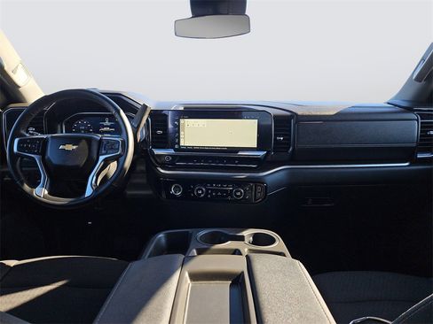 Certified 2023 Chevrolet Silverado 1500 LT image 11