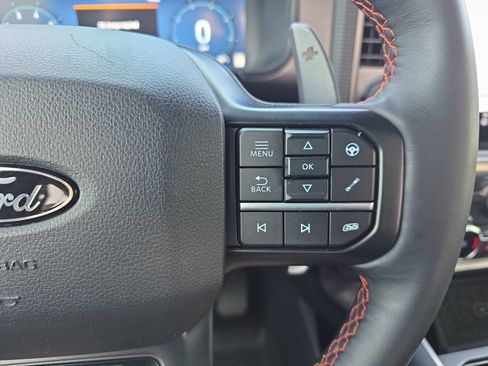 Used 2025 Ford F150 Raptor AWD/4WD image 17