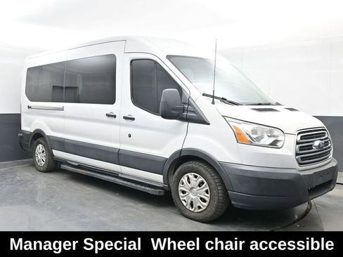 Used 2016 Ford Transit 350 XLT RWD image 2
