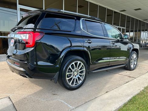 Used 2022 GMC Acadia Denali w/ Denali Ultimate Package FWD image 7