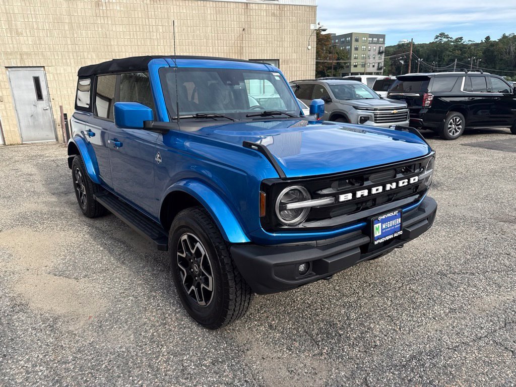 Used 2024 Ford Bronco Outer Banks AWD/4WD image 9