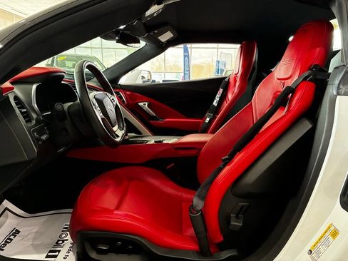 Certified 2016 Chevrolet Corvette Z06 w/ 3LZ Preferred Equipment Group RWD image 23